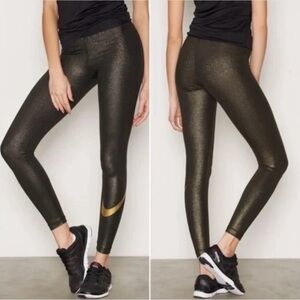 NWT Nike Black and Gold Leggings